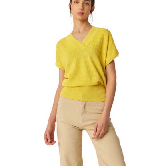 NWT SKFK Garazi Yellow Cotton V-Neck Short Sleeve Sweater Size 6 Reg. $119 - Picture 1 of 11